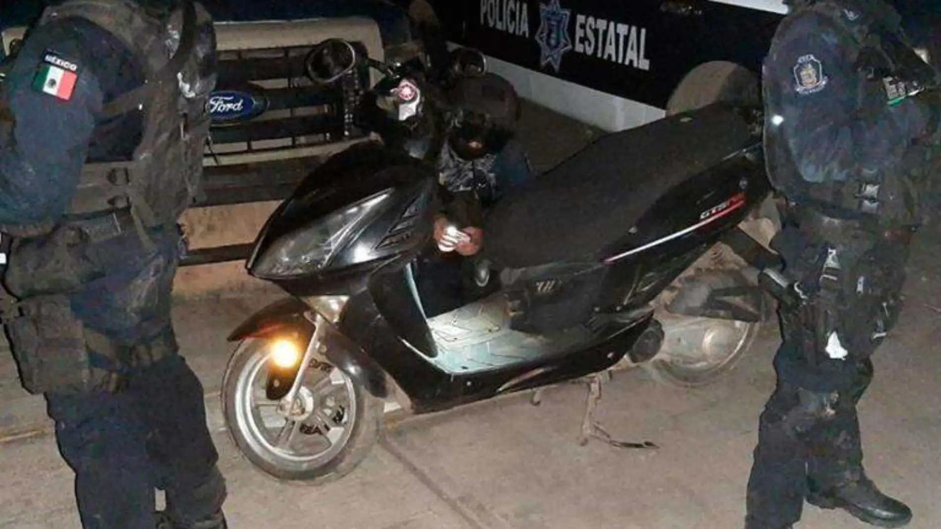 Motocicleta recuperada Zihuatanejo